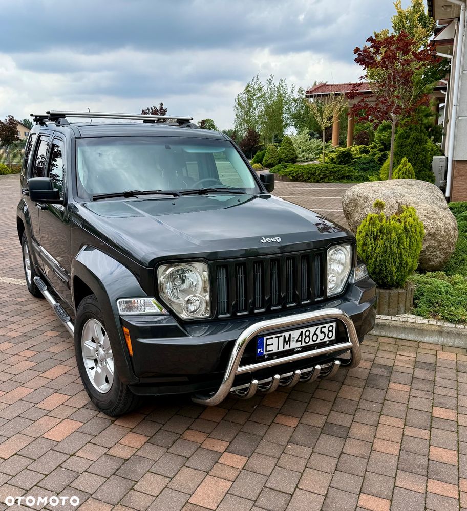 Jeep Liberty - 1