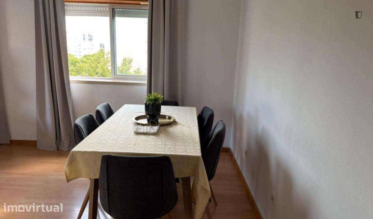 Apartamento com 3 quartos - localizado em Almada Lisbon - Grande imagem: 2/18