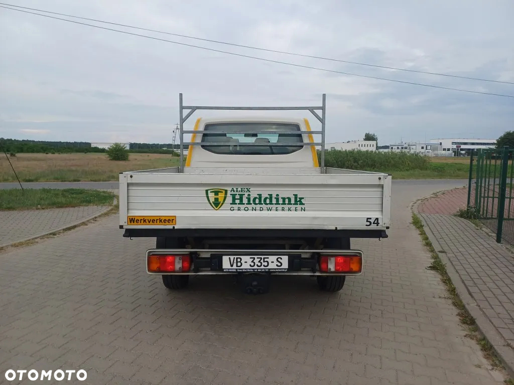 Volkswagen Transporter - 5