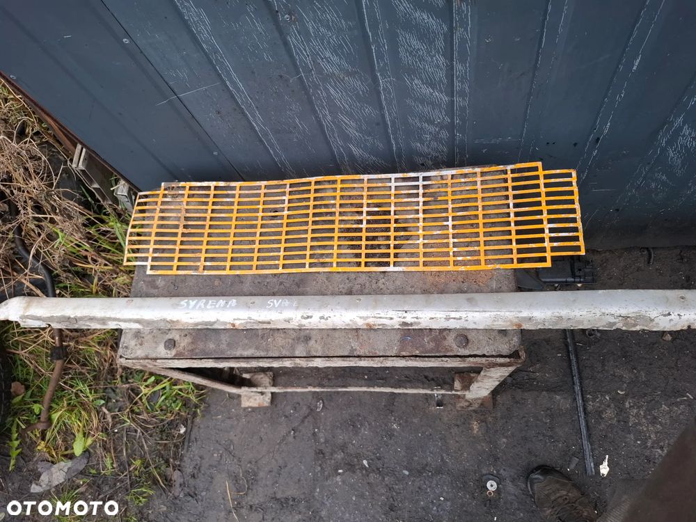 Syrena 105 104 bosto r20 Grill atrapa listwa progowa nakładka - 1