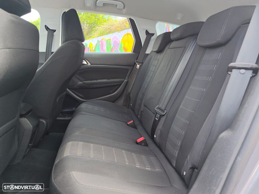 Peugeot 308 SW BlueHDi 120 Stop & Start Allure - 17