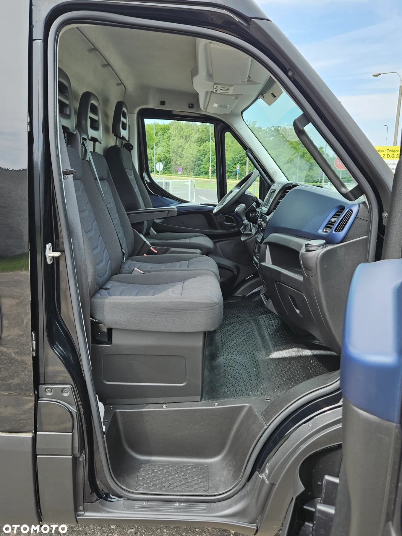 Iveco 35S16 - 11