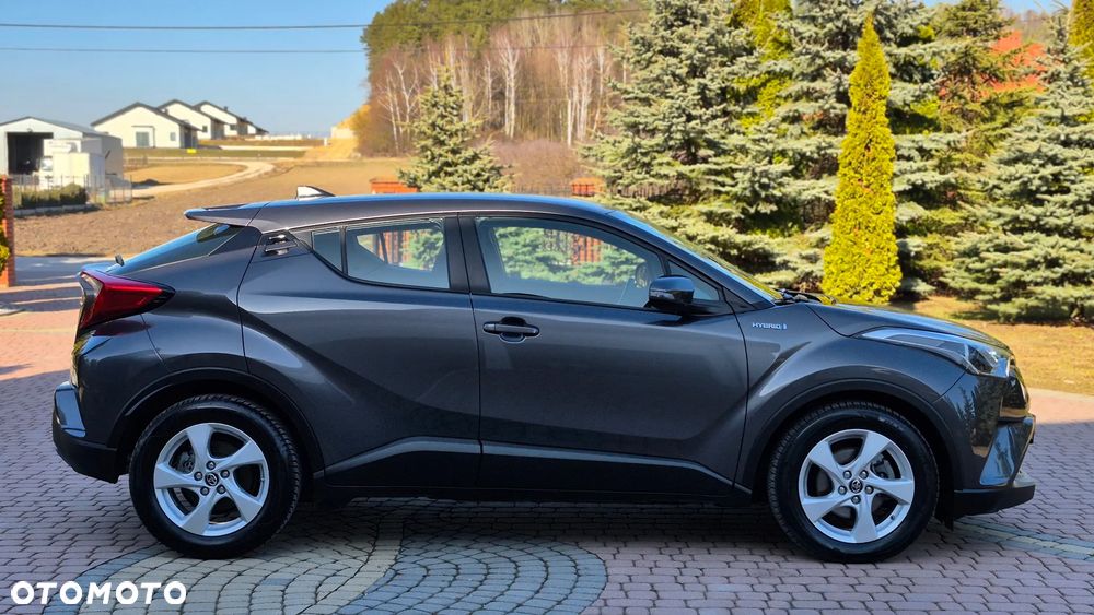 Toyota C-HR Flow - 3
