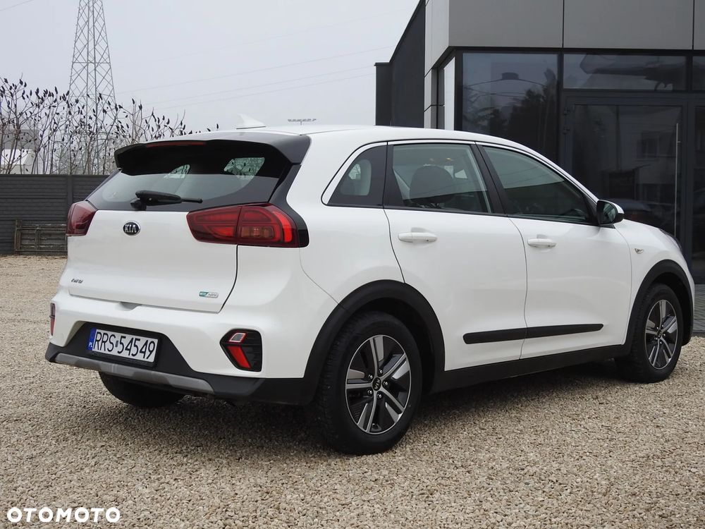 Kia Niro 1.6 GDI 2WD Spirit - 4