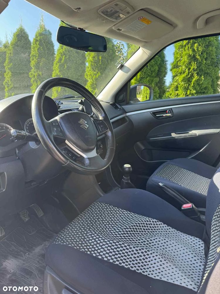 Suzuki Swift - 6