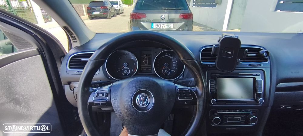 VW Golf 1.6 TDi Confortline - 8