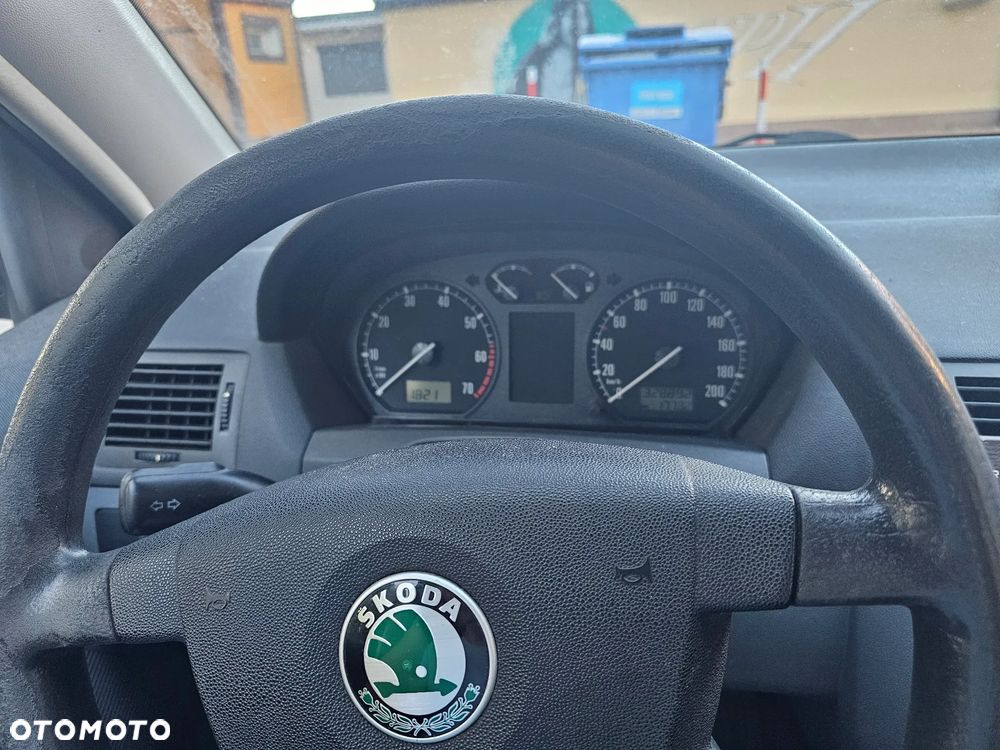 Skoda Fabia 1.4 16V Fresh+ - 2