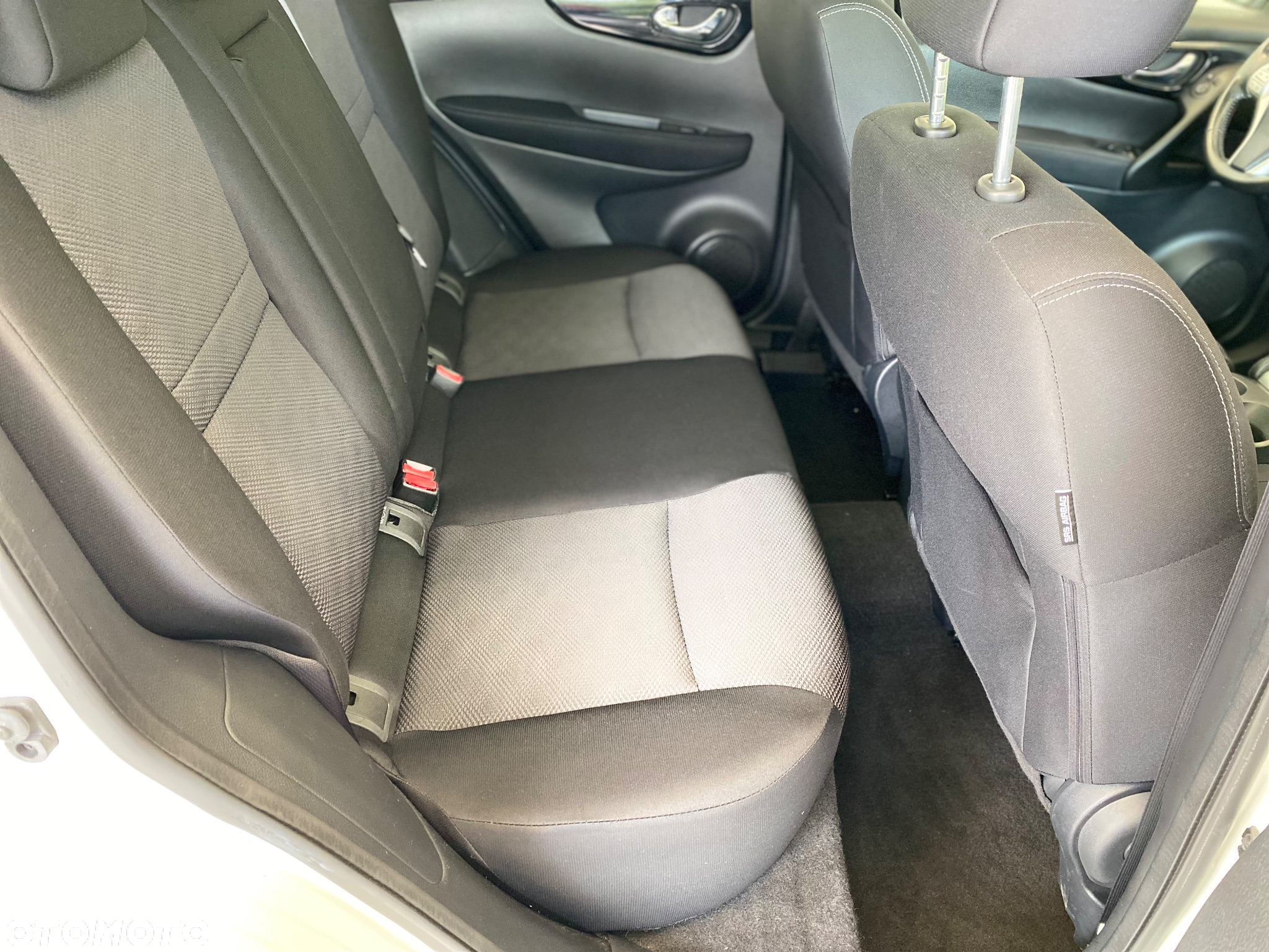 Nissan Qashqai 1.5 dCi Tekna EU6 - 18