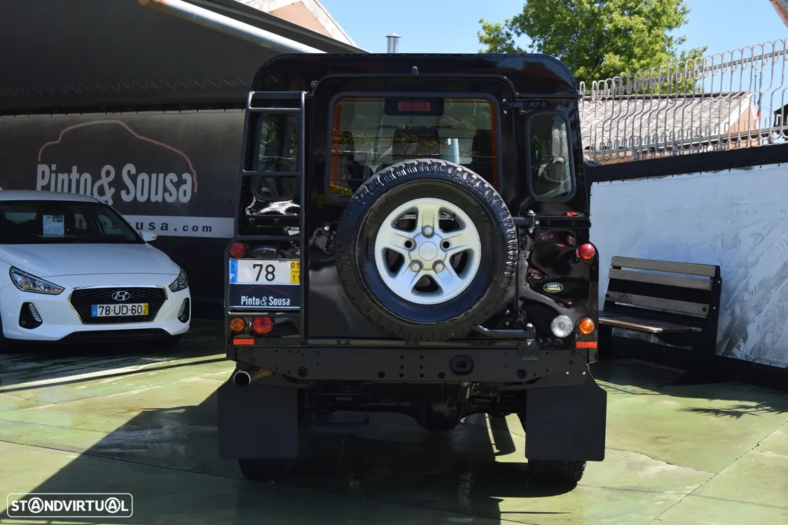 Land Rover Defender 110 SW 2.5 Td5 SE - 15