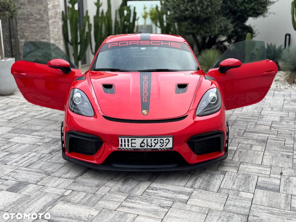 Porsche 718 Cayman GPF GT4 RS PDK - 9