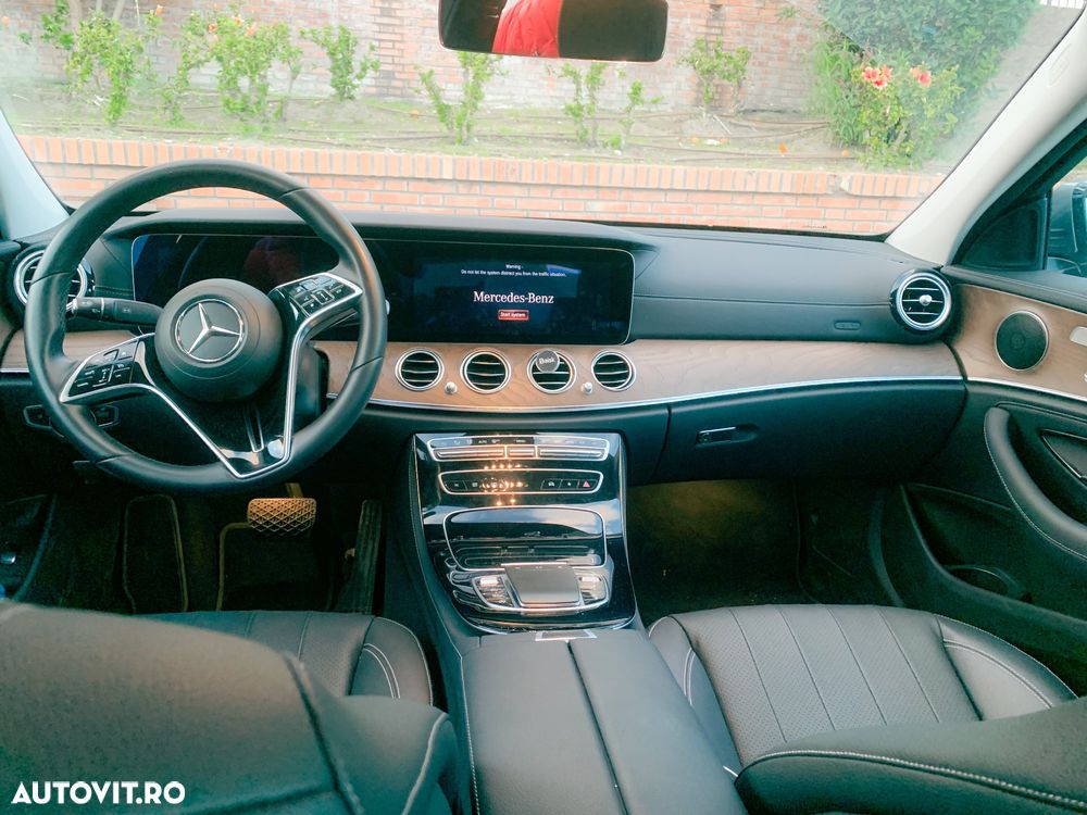 Mercedes-Benz E - 4