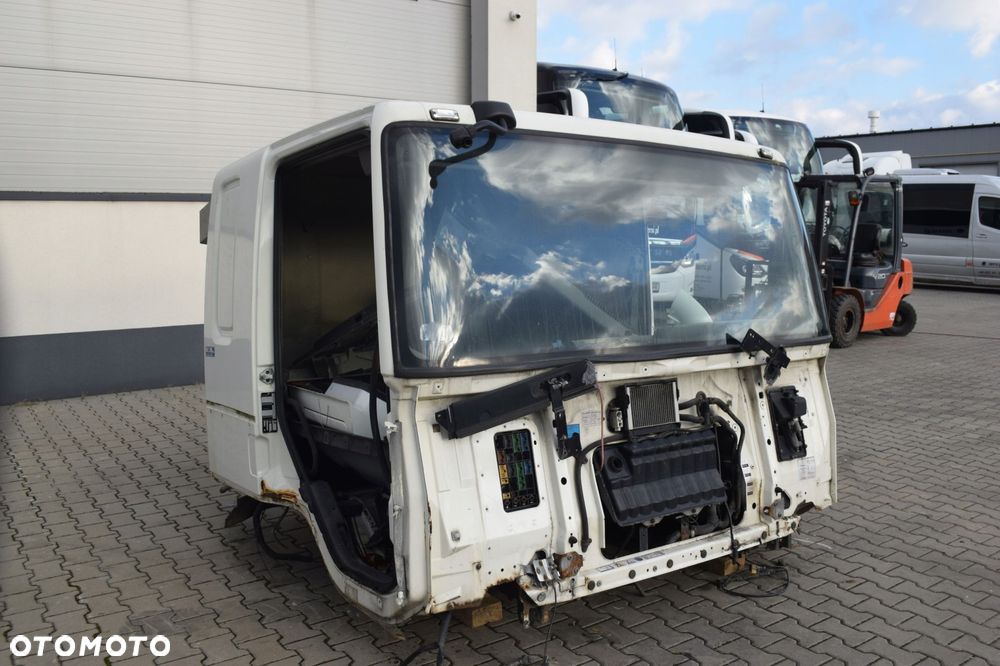 SZKIELET KABINA DAF CF EUROPA - 4
