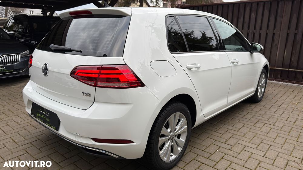 Volkswagen Golf 1.0 TSI DSG Comfortline - 27