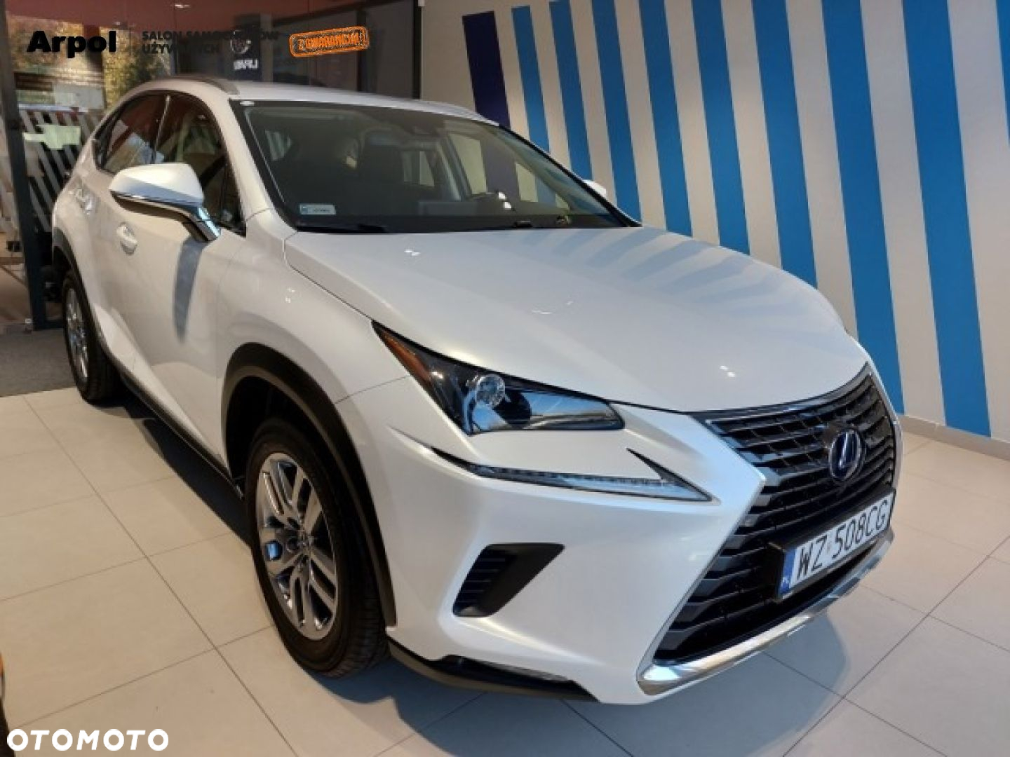 Lexus NX 300h Elegance AWD - 2