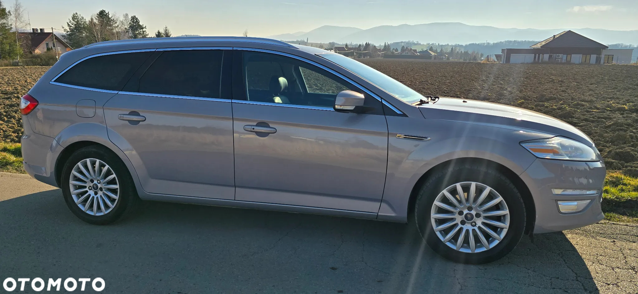 Ford Mondeo - 8