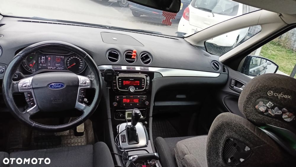 Ford S-Max 2.0 TDCi DPF Titanium - 6