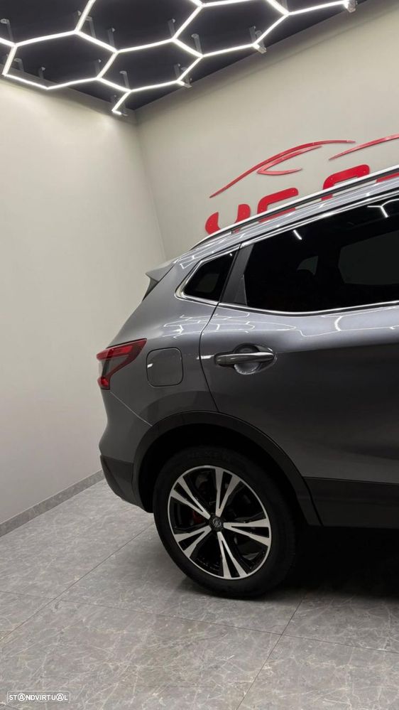 Nissan Qashqai 1.5 dCi Tekna Premium - 6