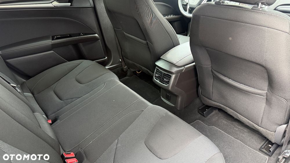 Ford Mondeo 2.0 TDCi STart-Stopp Titanium - 20
