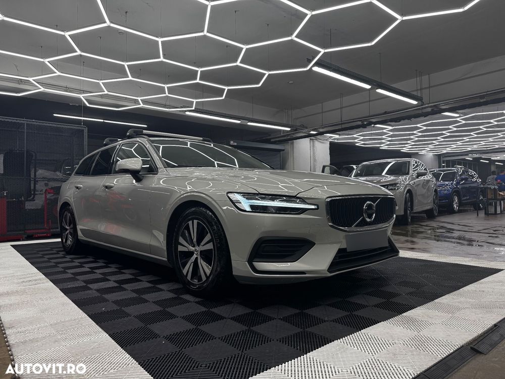 Volvo V60 D3 Base - 1