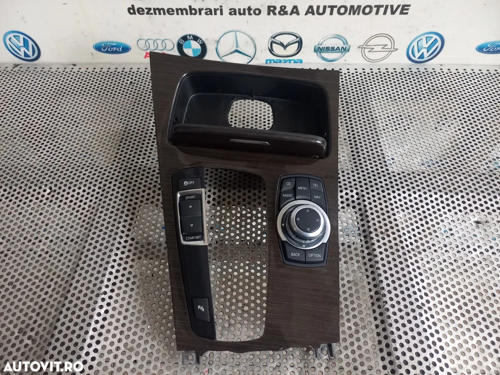 Ornament Trim Consola Centrala Cu Scrumiera Bmw Seria 7 F01 F02 F03 F04 Volan Stanga Dezmembrez - 1