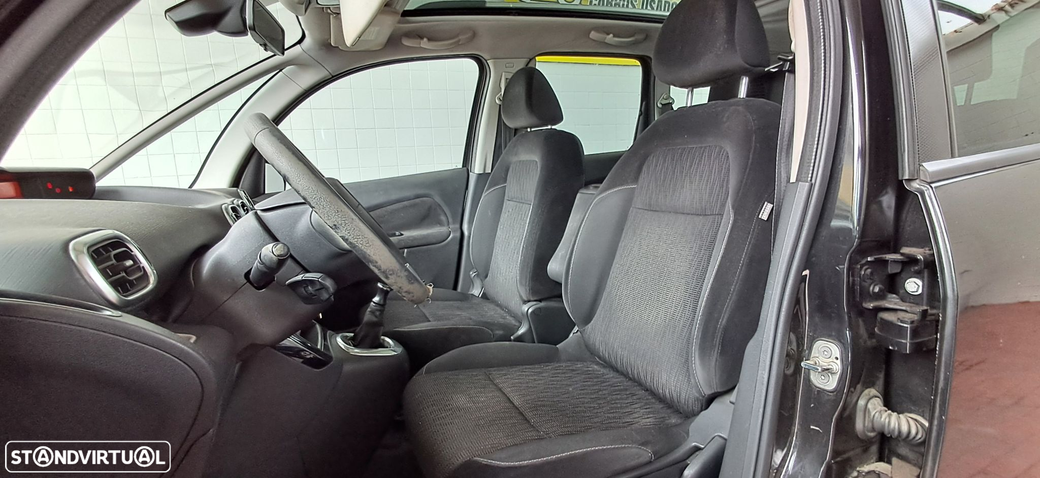 Citroën C3 Picasso 1.6 HDi Exclusive - 8