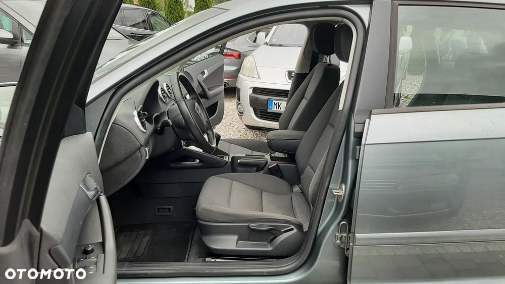 Audi A3 Sportback - 6