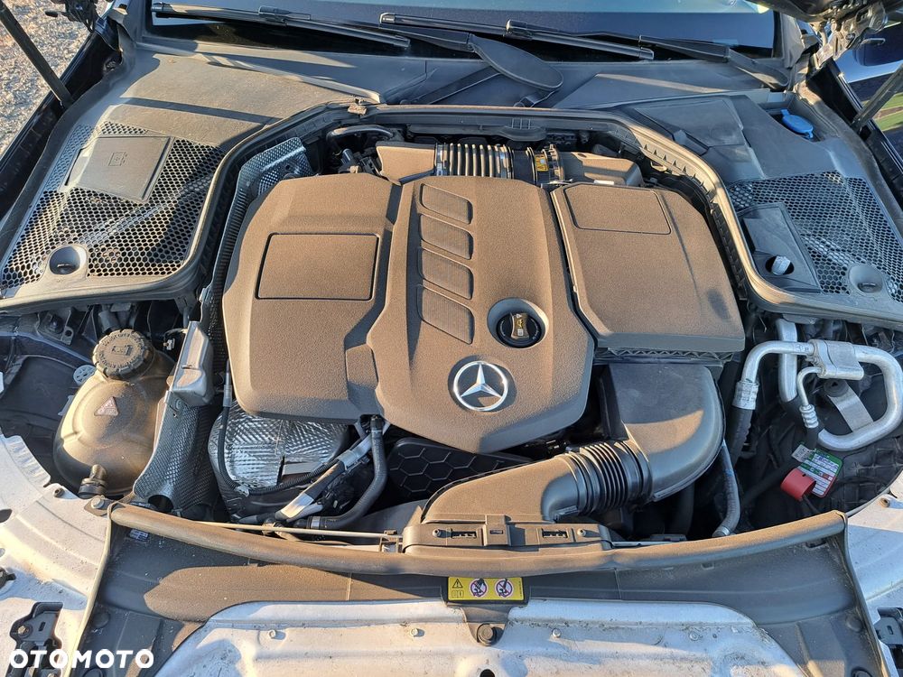 Mercedes-Benz Klasa C 200 d 9G-TRONIC - 16