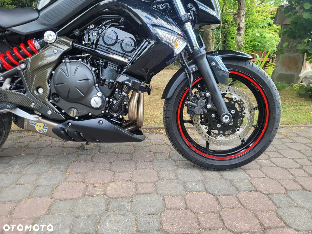 Kawasaki ER - 7