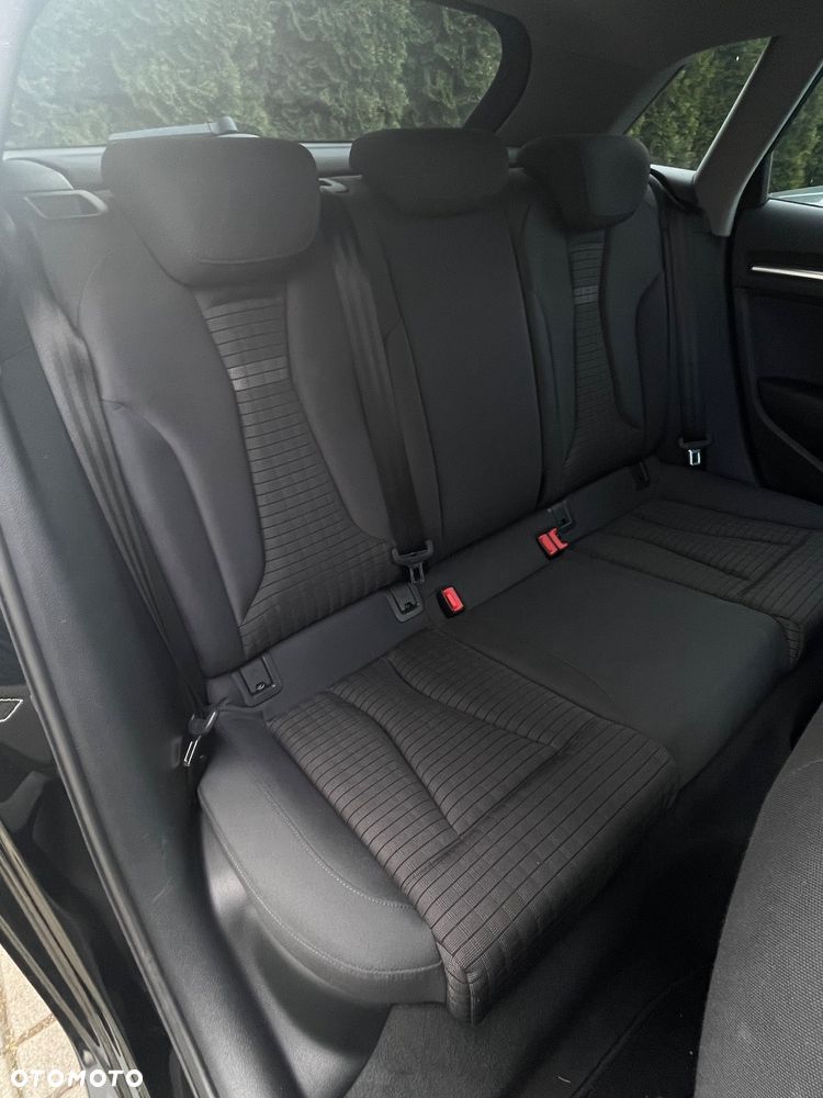 Audi A3 Sportback 1.6 TDI Sport - 11