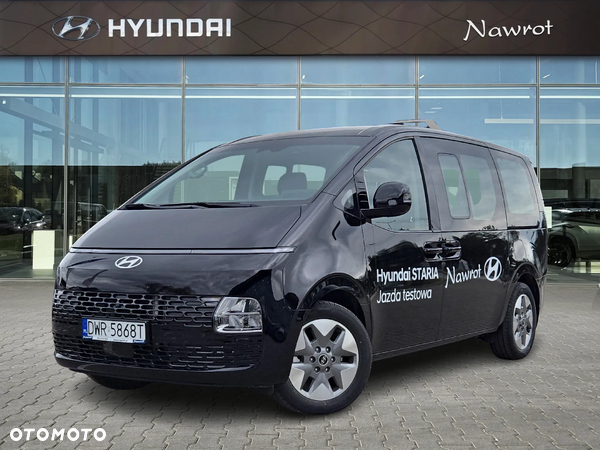 Hyundai Staria 1.6 T-GDI HEV Smart VIP