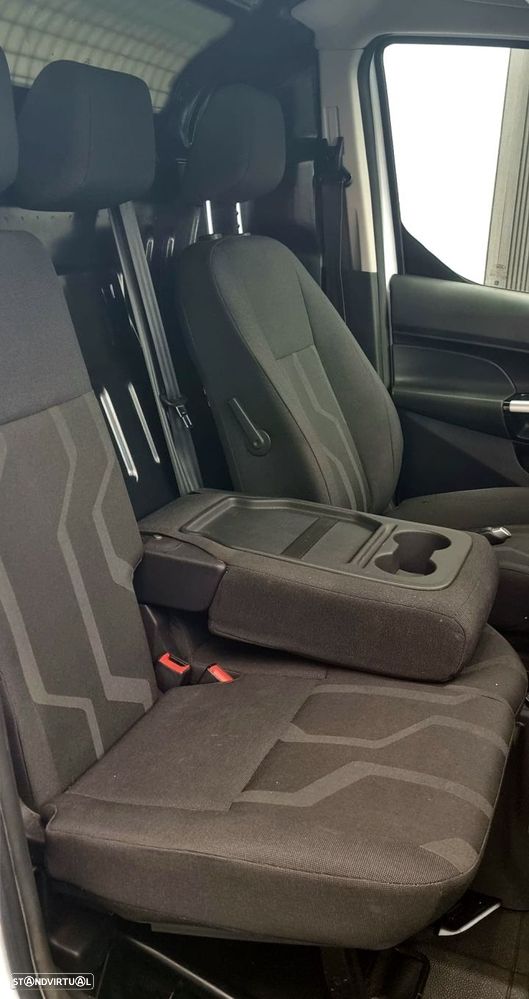Ford Transit Connect - 9