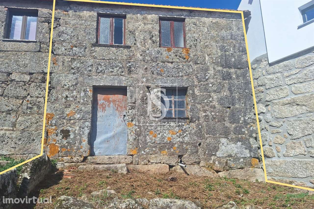 Moradia para Restaurar T1 Venda em Guardão,Tondela - Grande imagem: 3/8