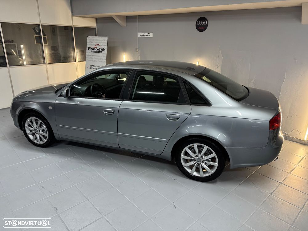Audi A4 2.0 TDI Exclusive - 4