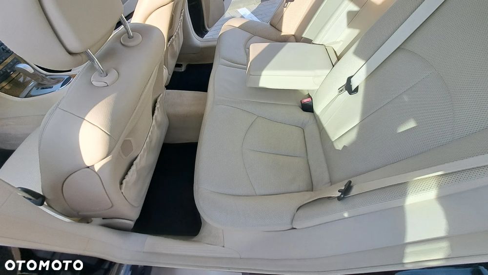 Mercedes-Benz Klasa E 200 Kompressor Automatik Avantgarde - 18