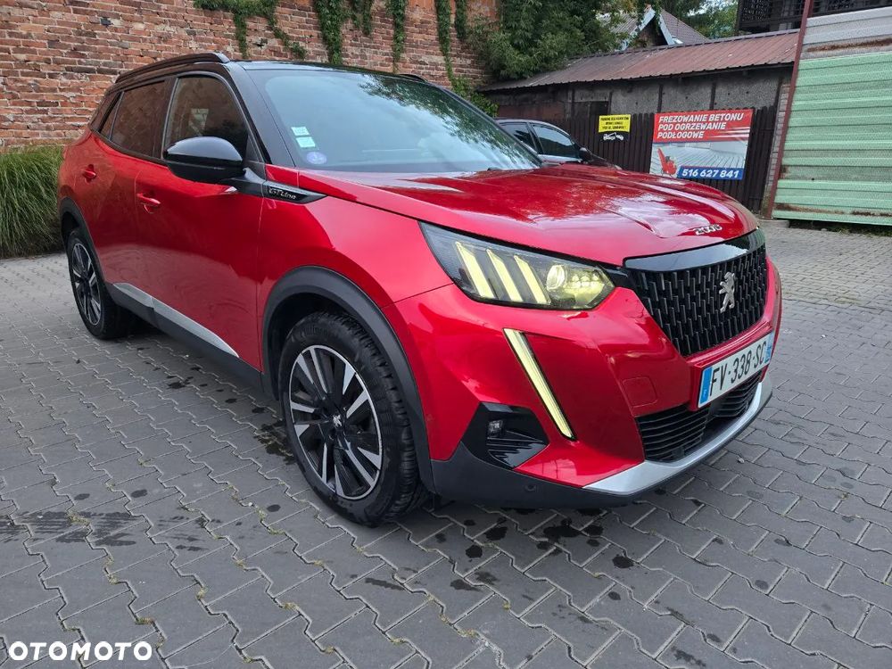 Peugeot 2008 PureTech 130 EAT8 GT - 7