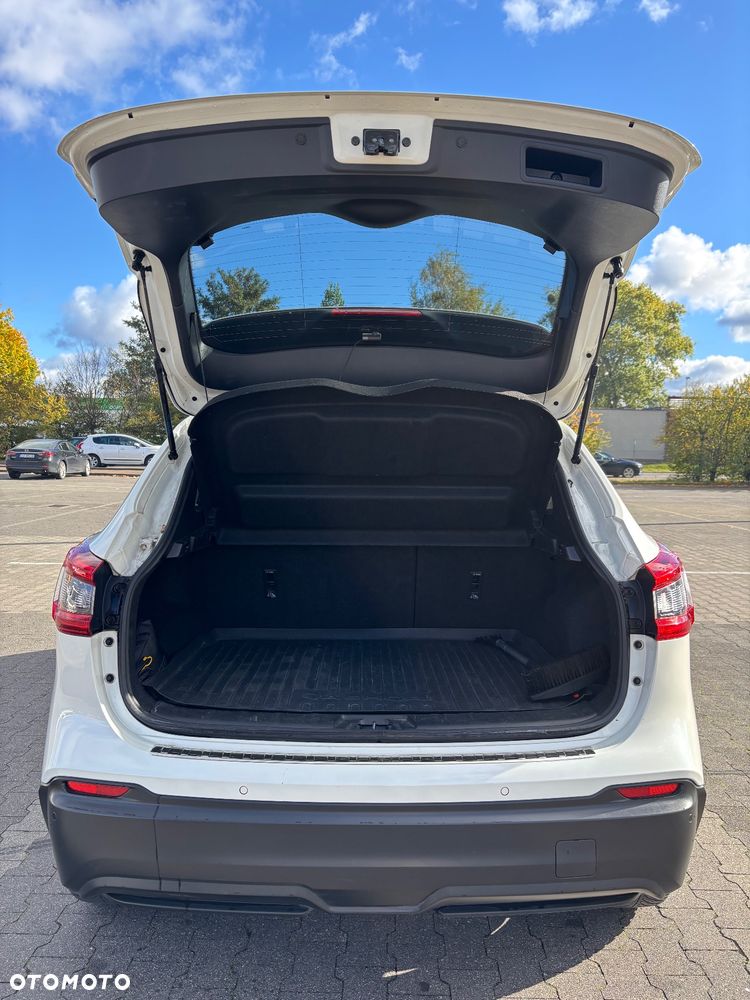 Nissan Qashqai - 23