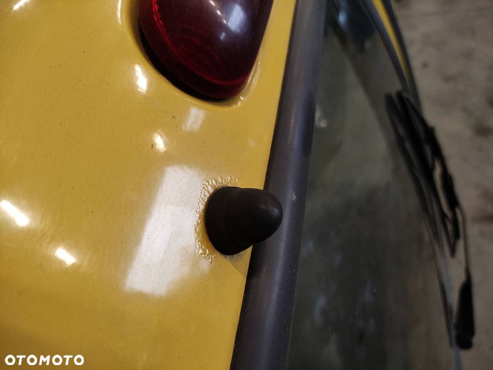 KOMPLETNY TYŁ 1/6 RENAULT KANGOO I - 16