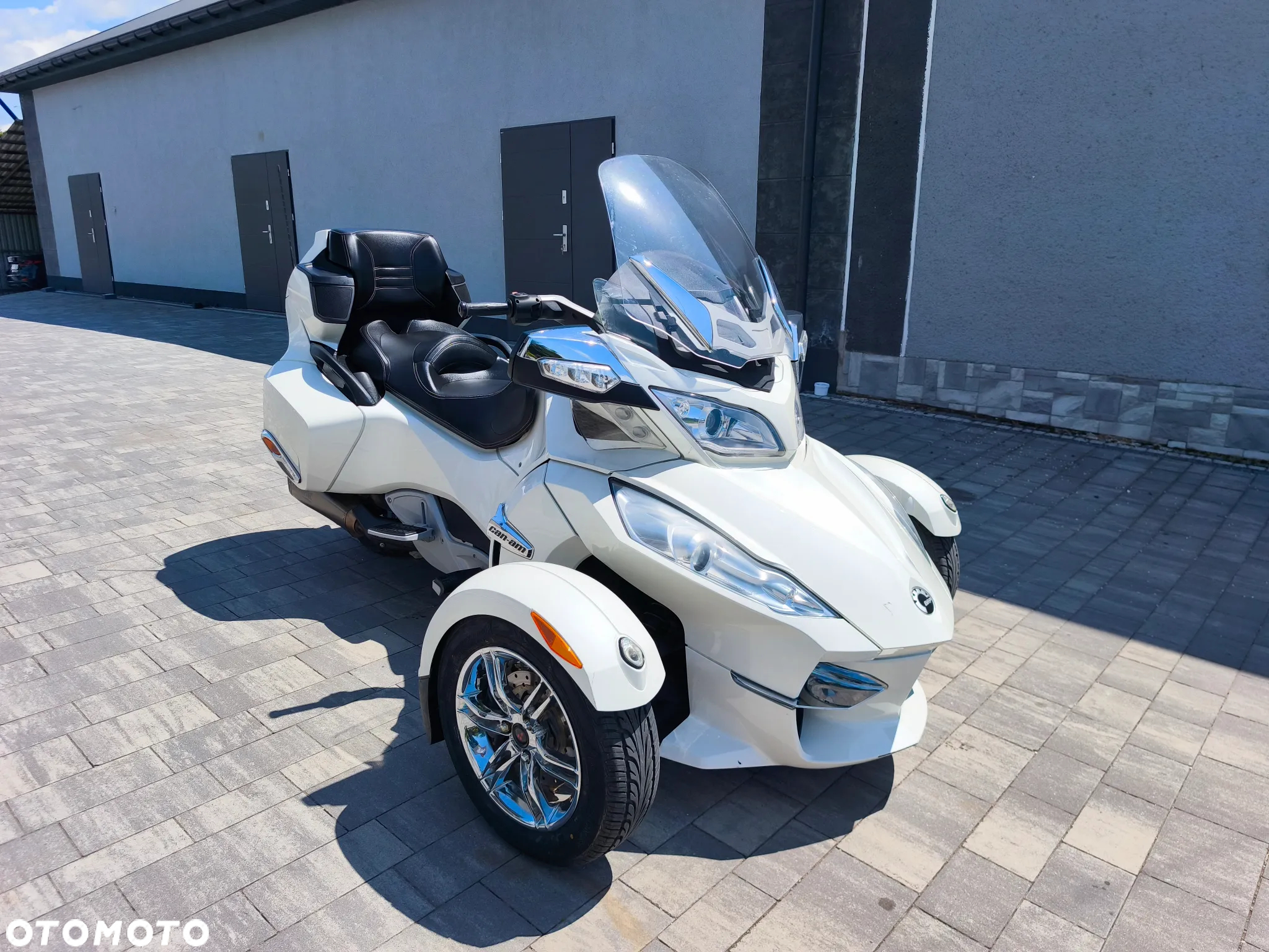 Can-Am Spyder - 8
