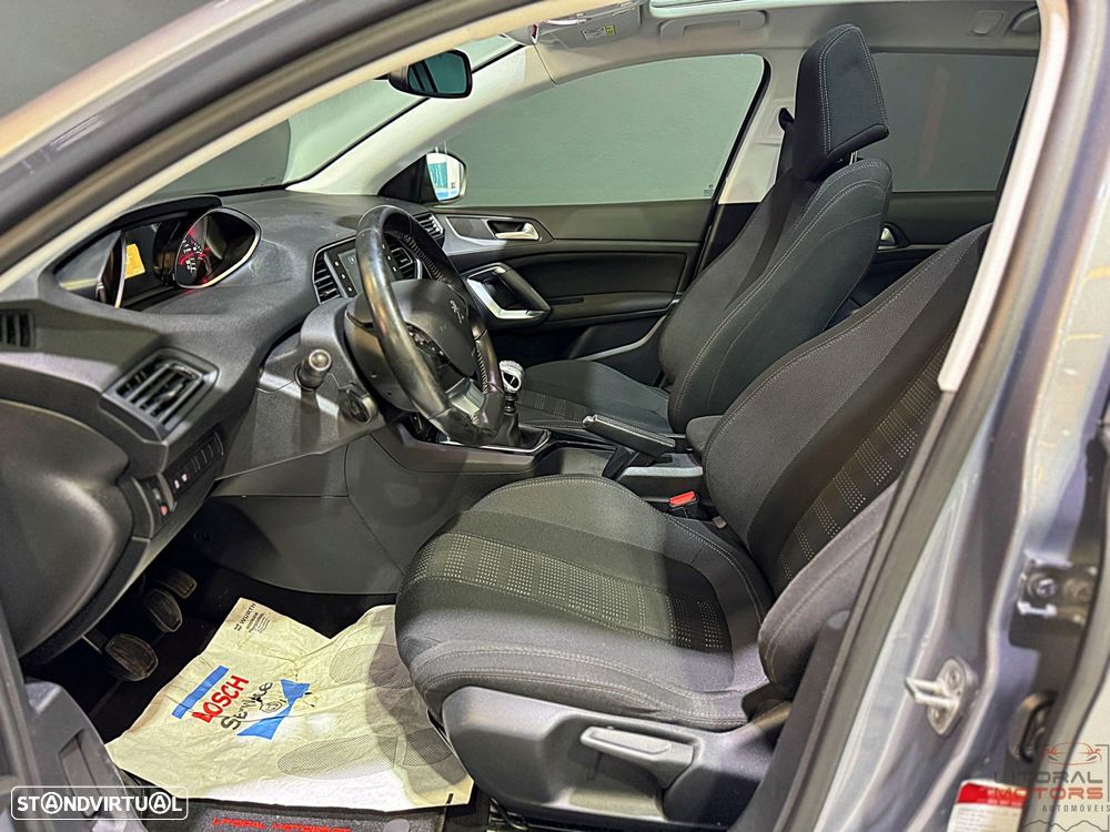 Peugeot 308 SW 1.6 BlueHDi Allure - 14