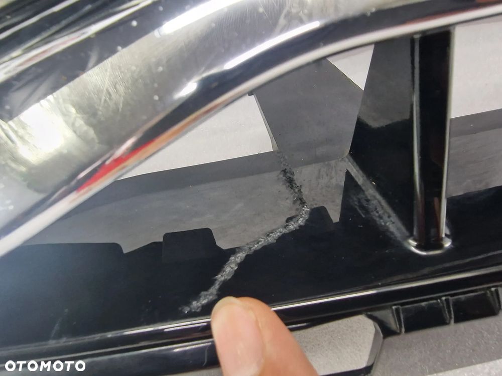 KIA CEED 3 III LIFT 21- ATRAPA / GRILL PRZEDNI PRZÓD , NR 86351-J7DB0 , NR AUKCJI GL654 - 9
