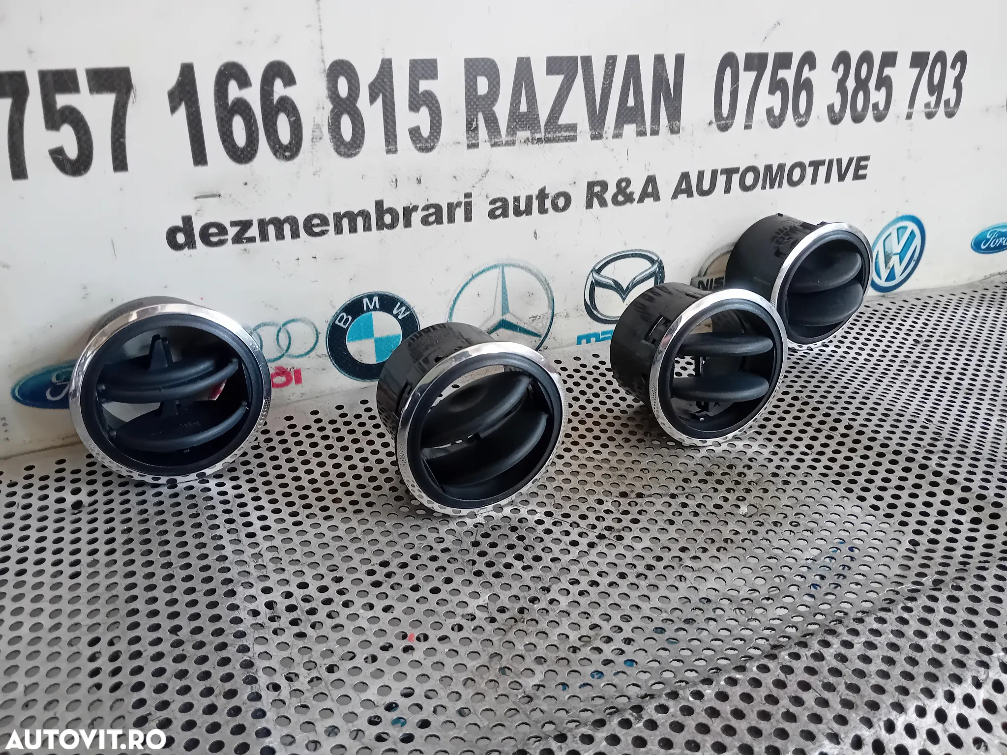 Grile Grila Aerisire Ventilatie Bord Dacia Duster 2010-2017 Motor K9KR858 Cutie TL8B005 - 3