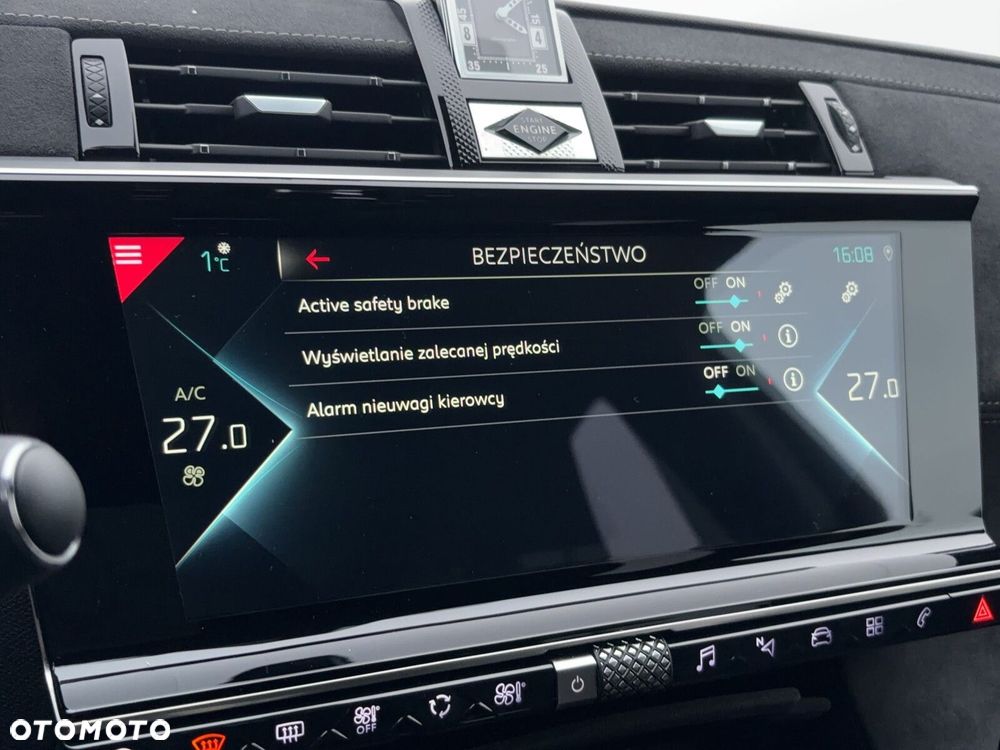 DS Automobiles DS 7 Crossback - 27