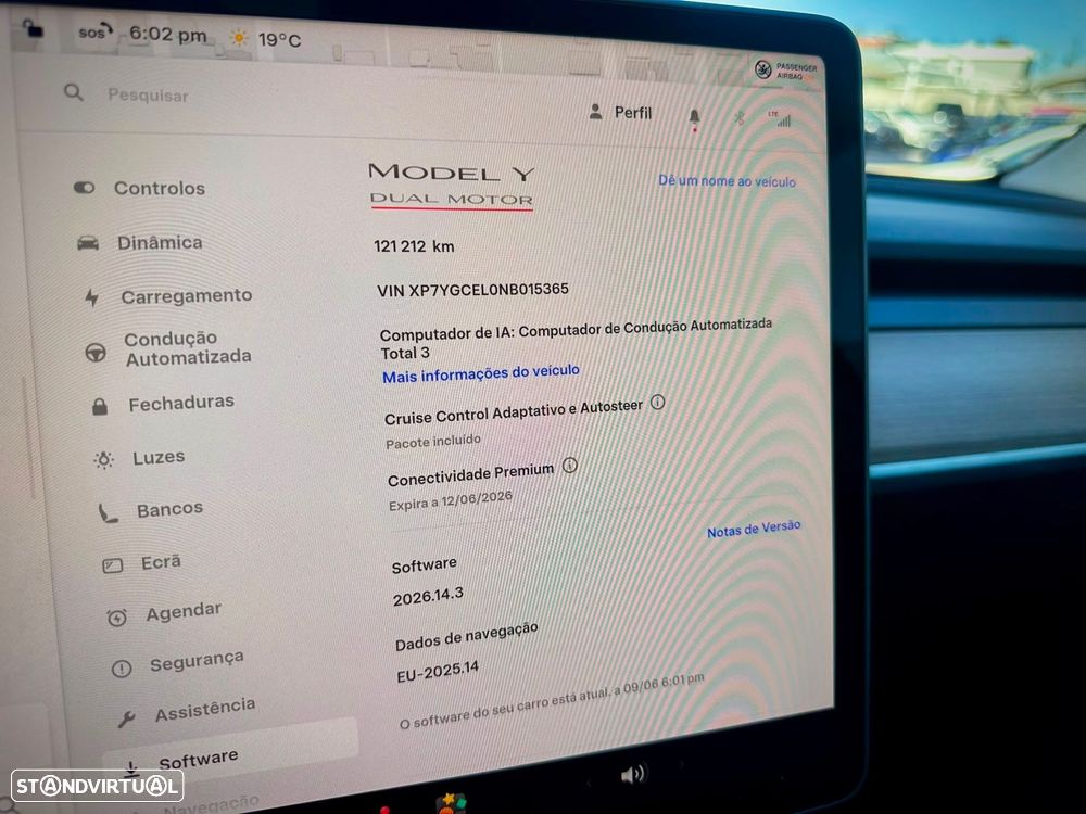 Tesla Model Y Performance Tração Integral - 21