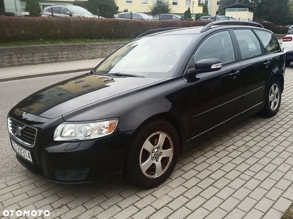Volvo V50 - 1