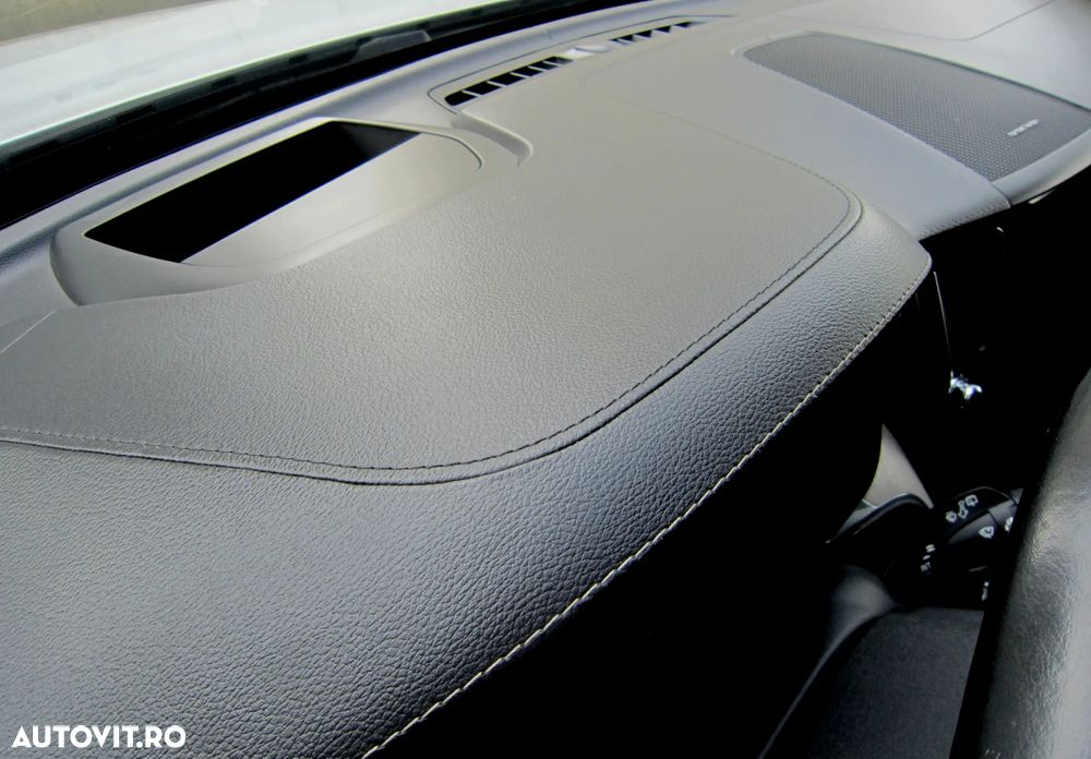 Volvo XC 60 B4 D AWD Geartronic Inscription - 27