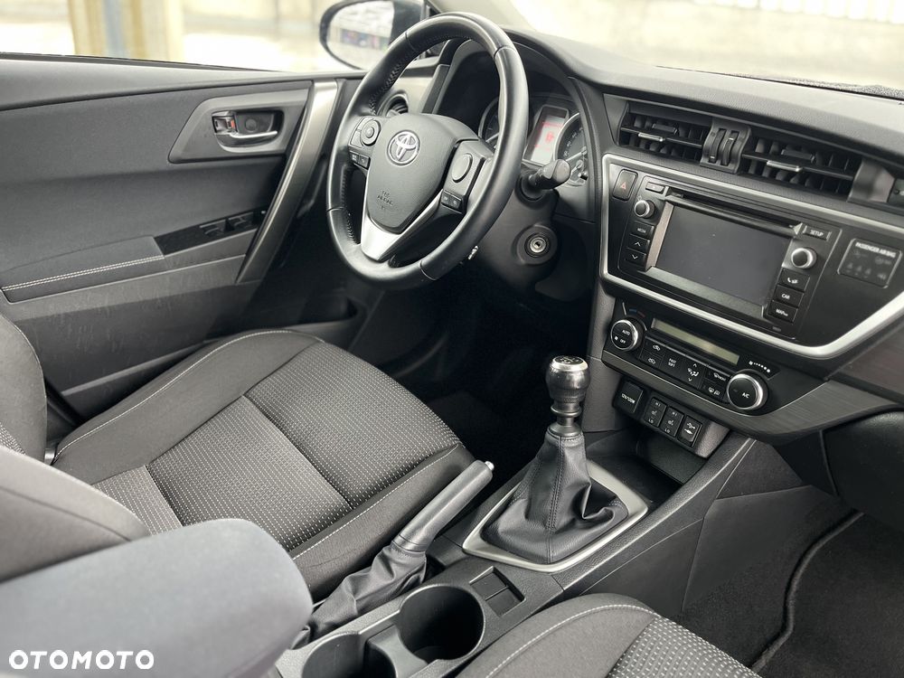Toyota Auris 1.6 Valvematic Comfort - 25