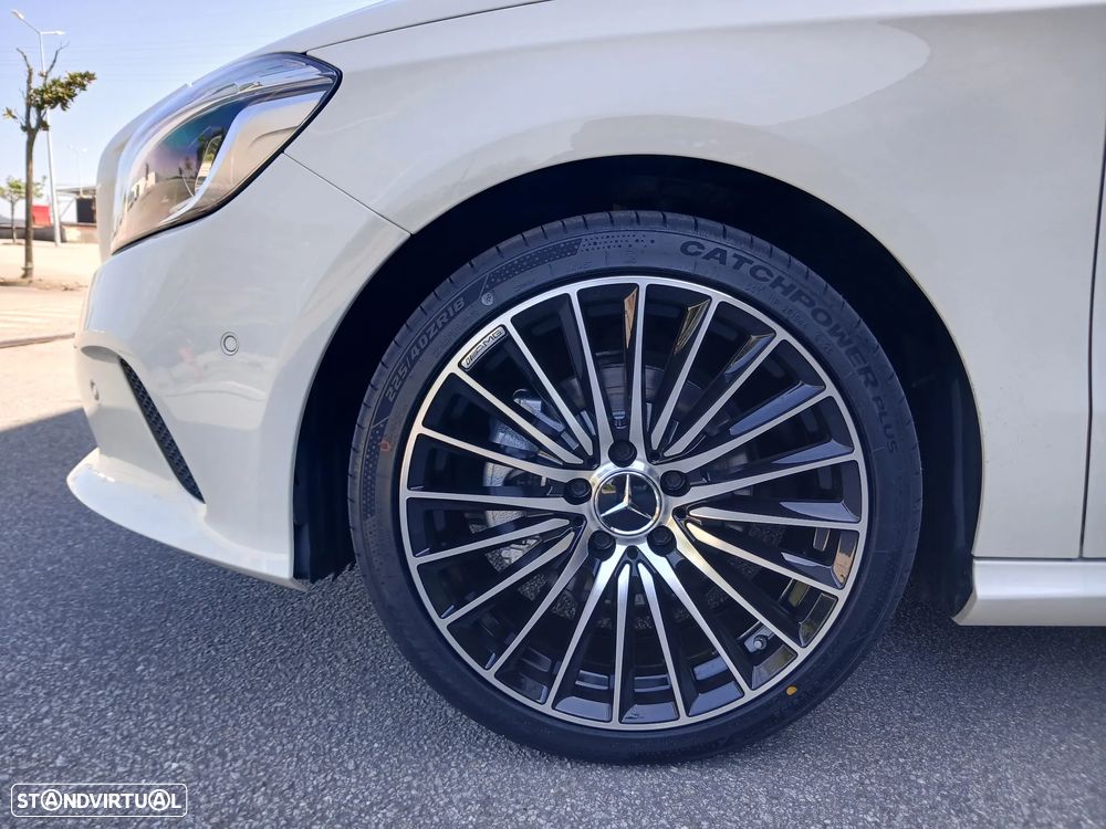 Mercedes-Benz A 200 CDI 7G-DCT AMG Line - 19