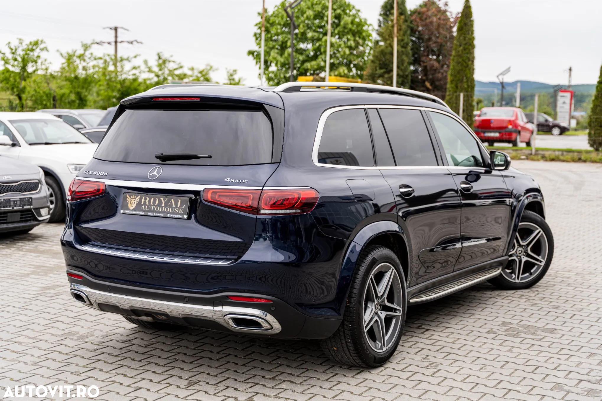 Mercedes-Benz GLS 400 d 4Matic 9G-TRONIC Exclusive - 4