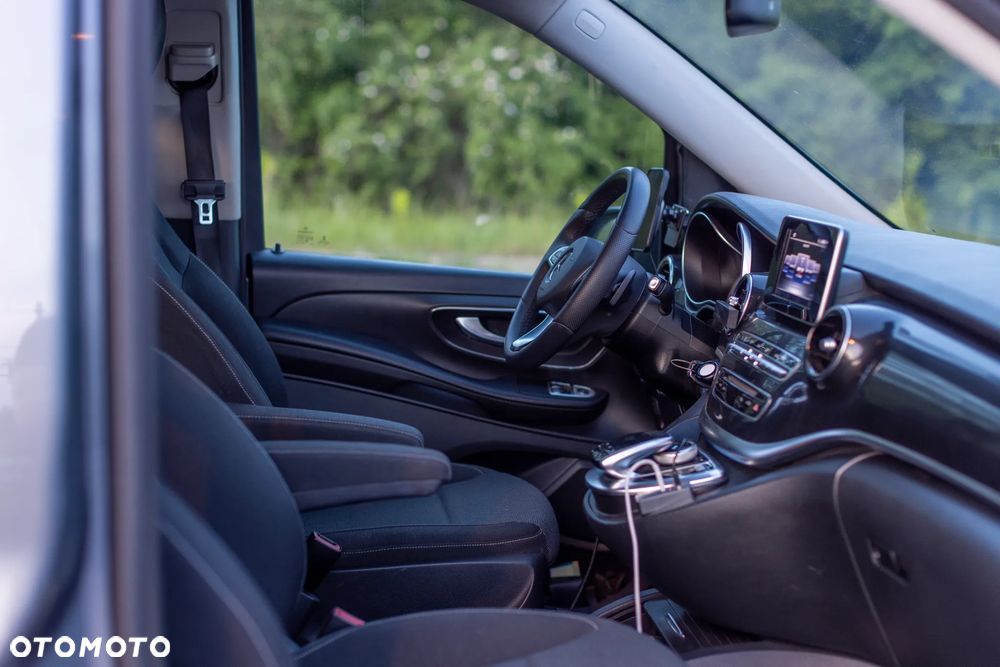 Mercedes-Benz Klasa V 220 (BlueTEC) d lang 7G-TRONIC Edition - 15