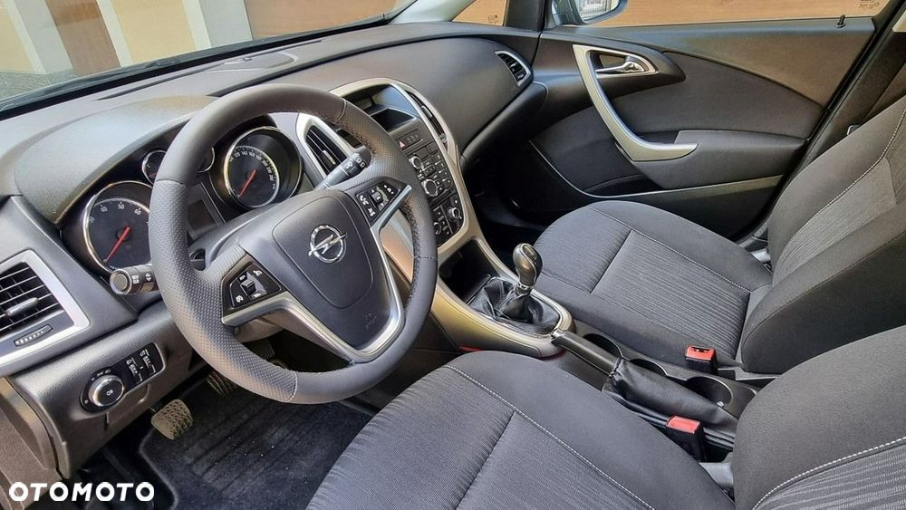 Opel Astra - 10